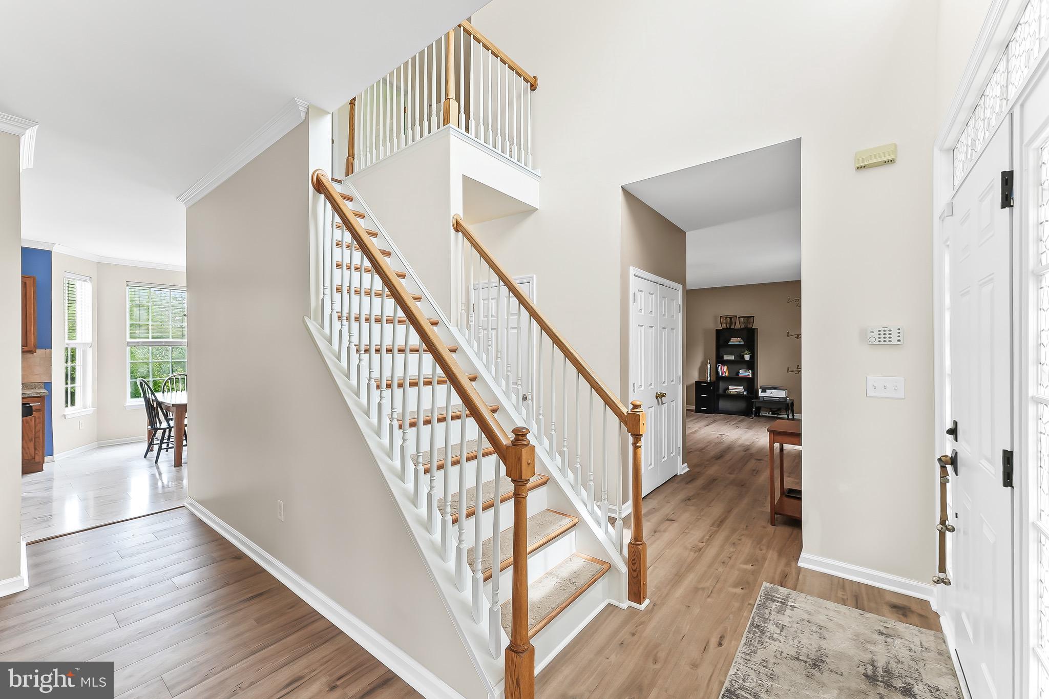119 W HILLSIDE DRIVE
