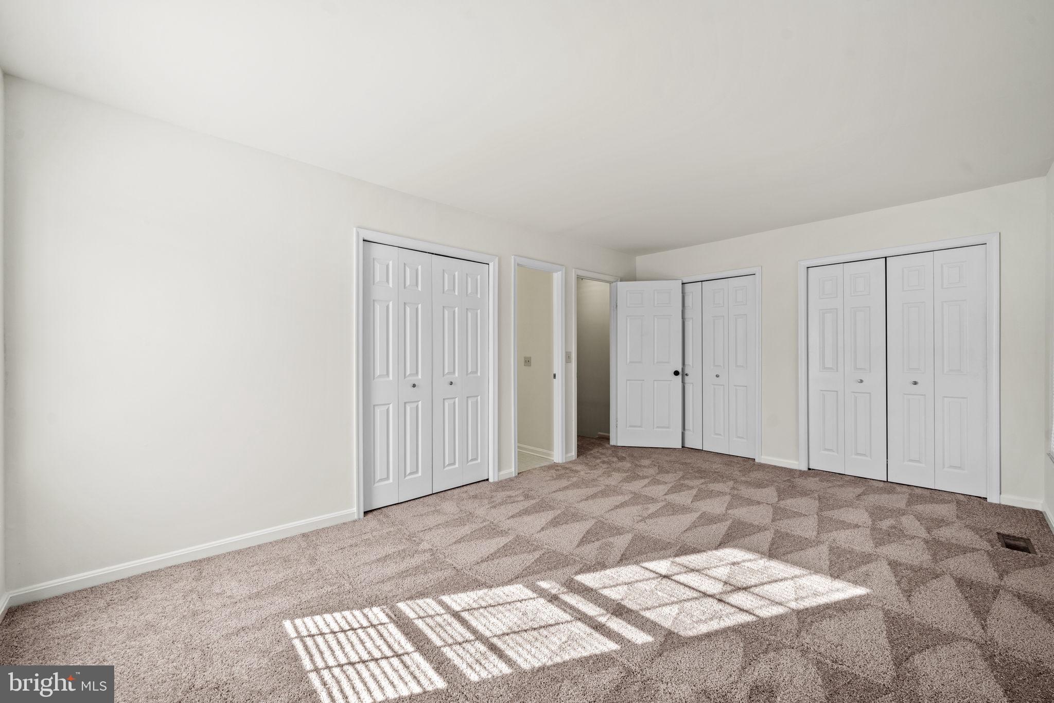 BALLANTRAYE - Residential Lease