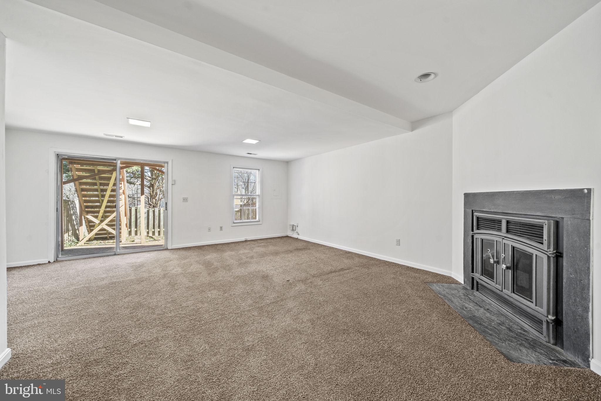 BALLANTRAYE - Residential Lease