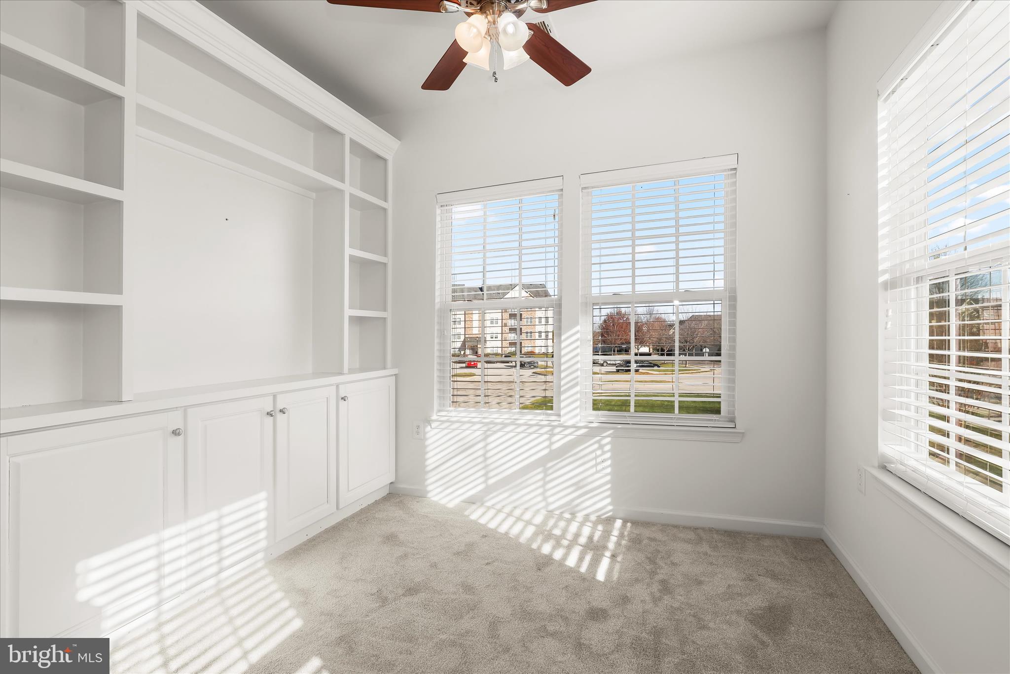 COURTYARDS AT WAVERLY WOODS - Residential