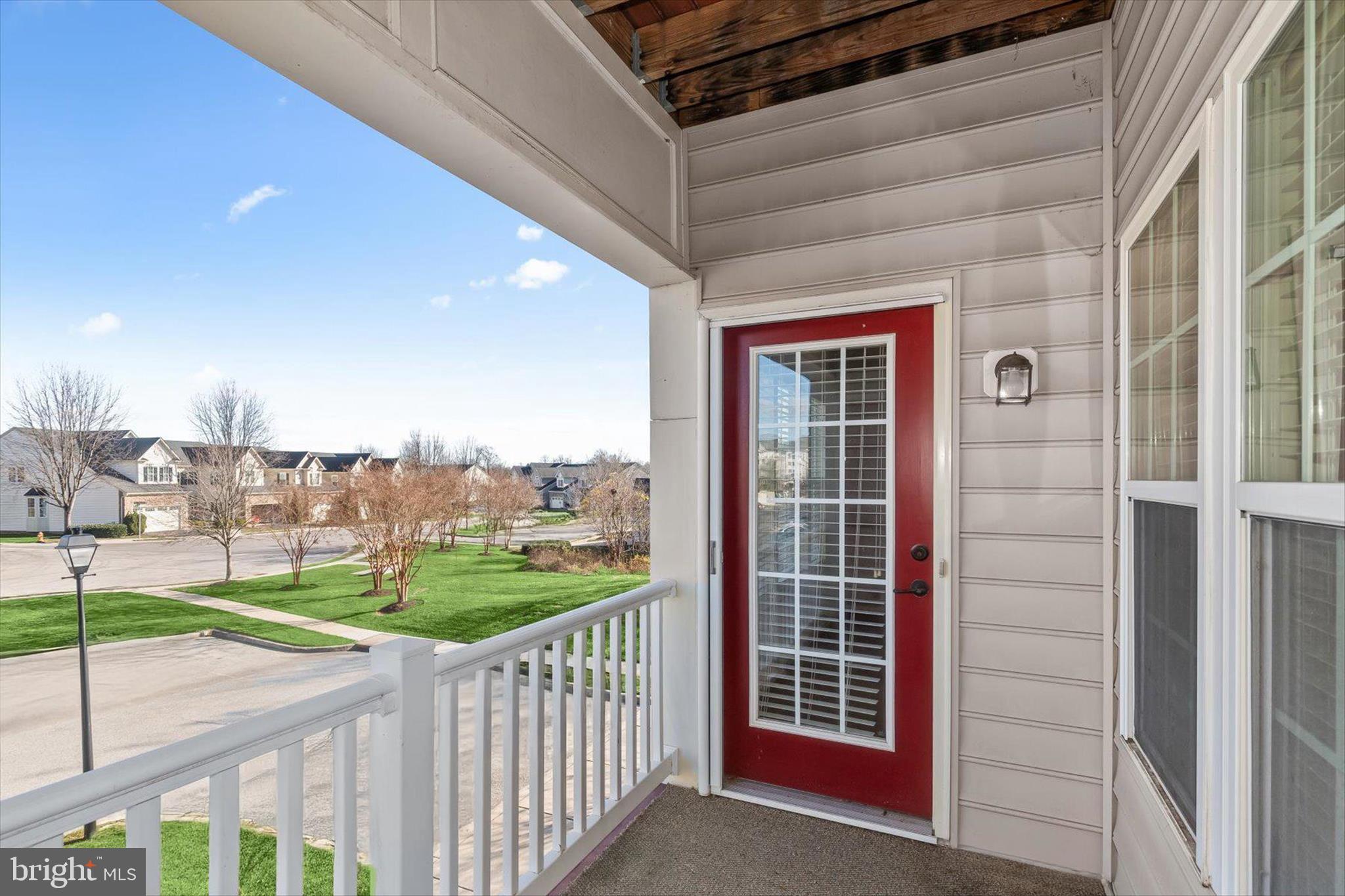 COURTYARDS AT WAVERLY WOODS - Residential