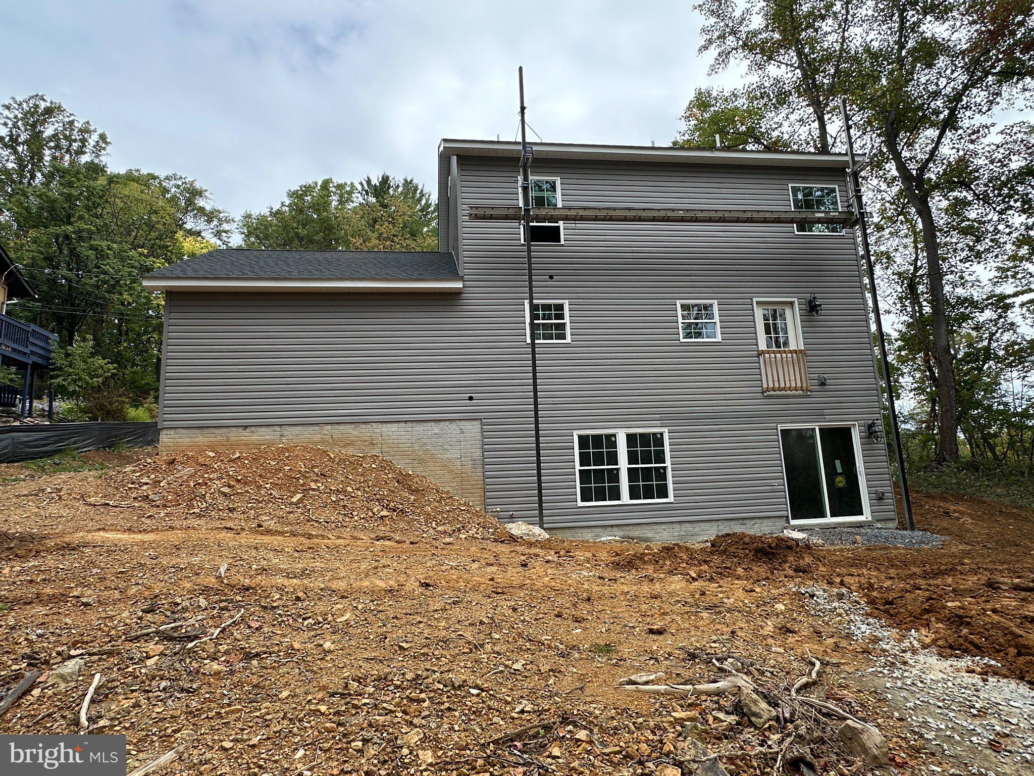 207 DUWAMISH TRAIL