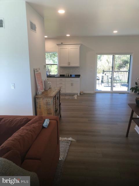 MOUNTAIN VIEW - Residential