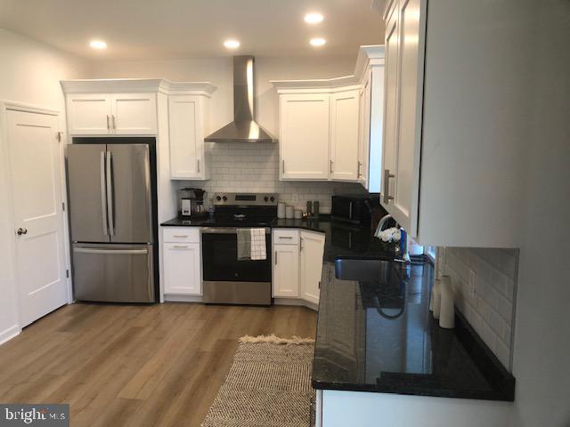 MOUNTAIN VIEW - Residential