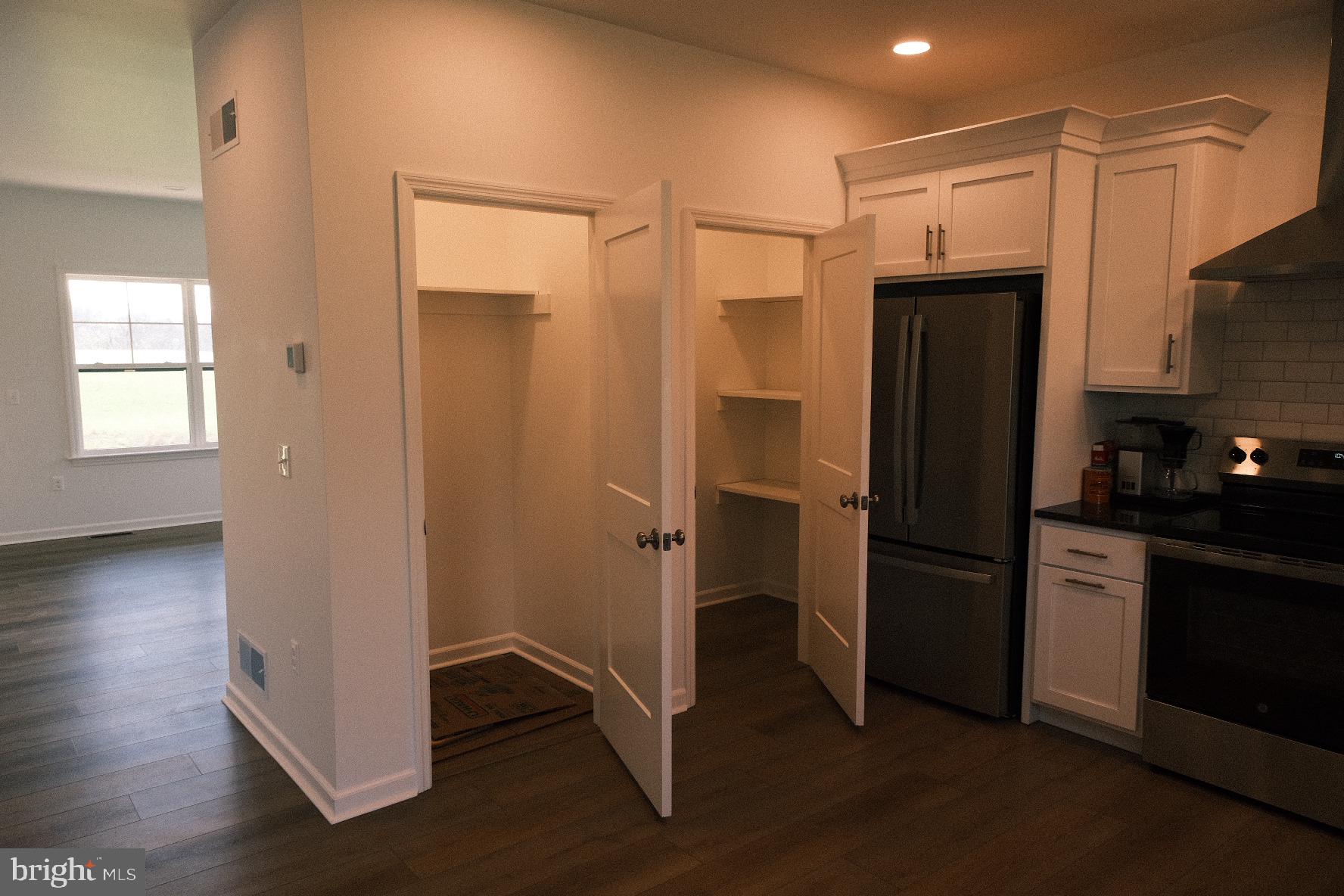 MOUNTAIN VIEW - Residential