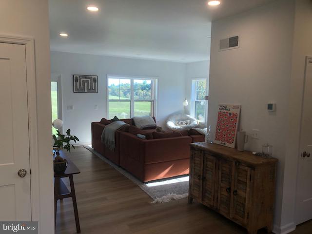 MOUNTAIN VIEW - Residential