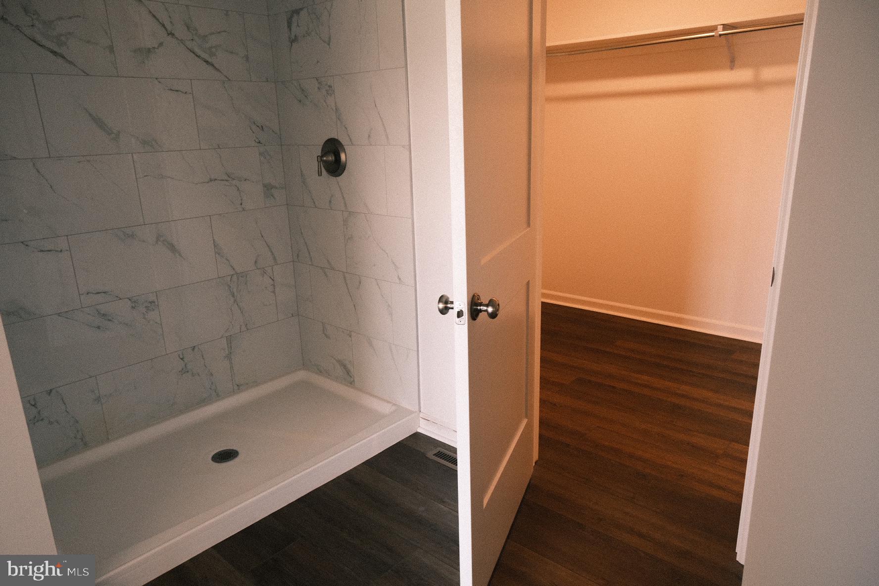 MOUNTAIN VIEW - Residential