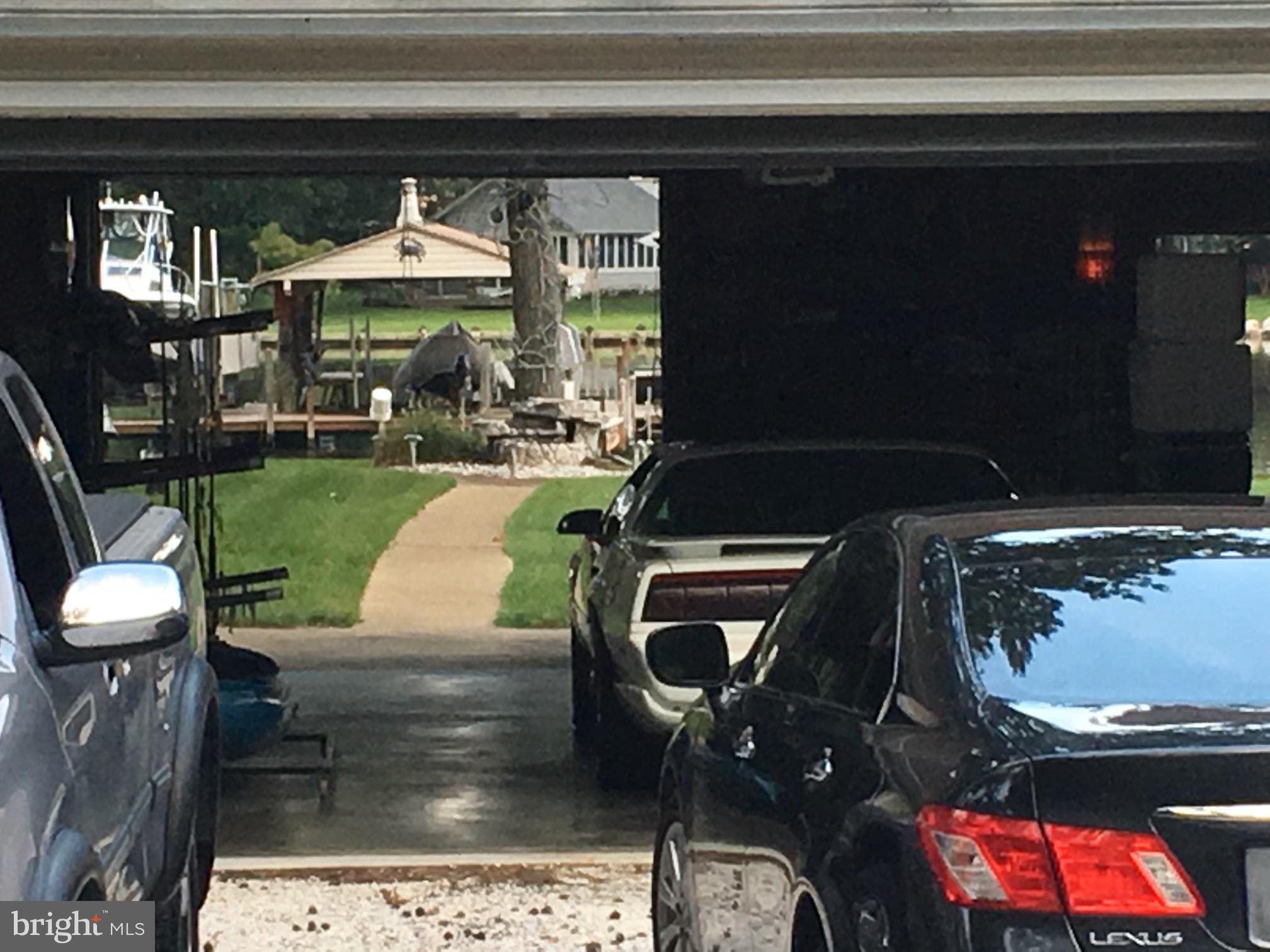 AVALON SHORES - Residential