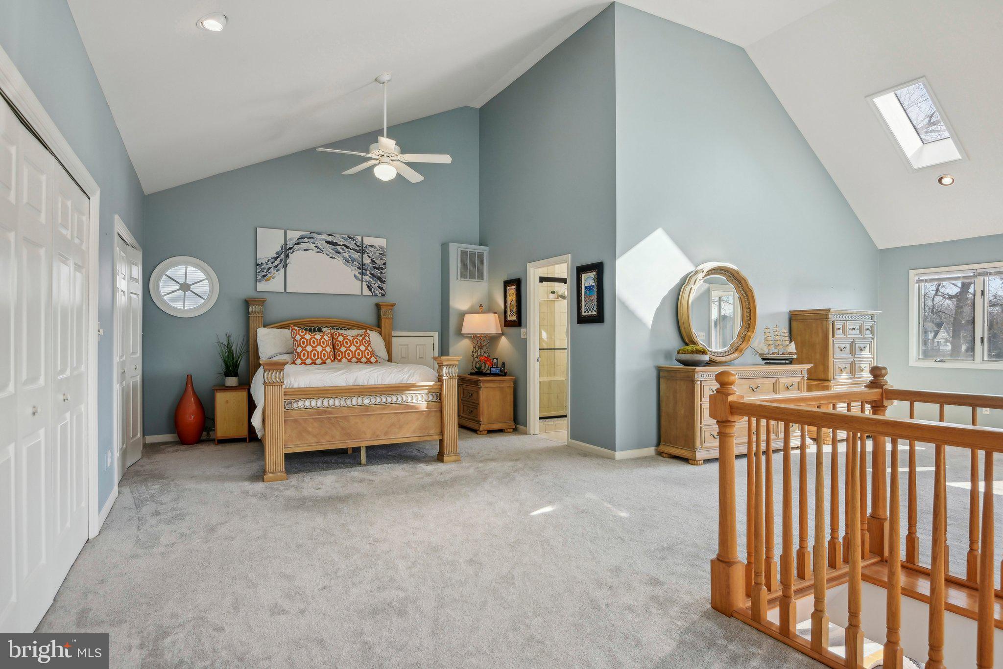 AVALON SHORES - Residential