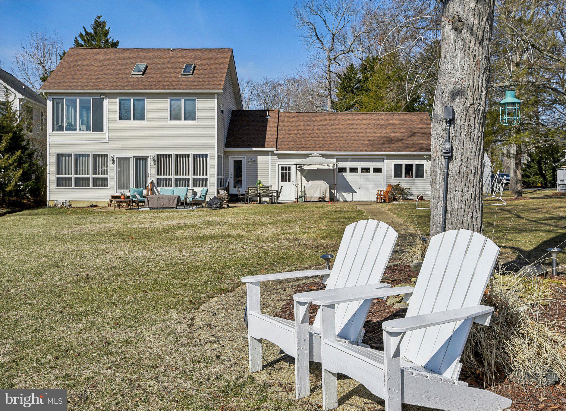 AVALON SHORES - Residential