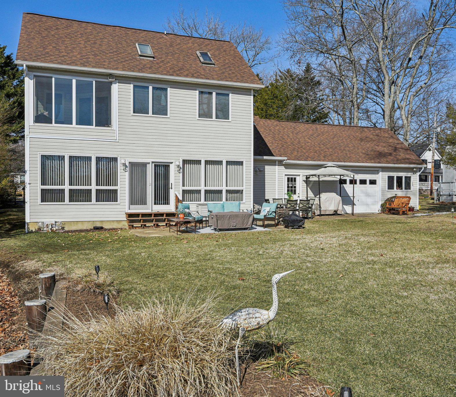 AVALON SHORES - Residential