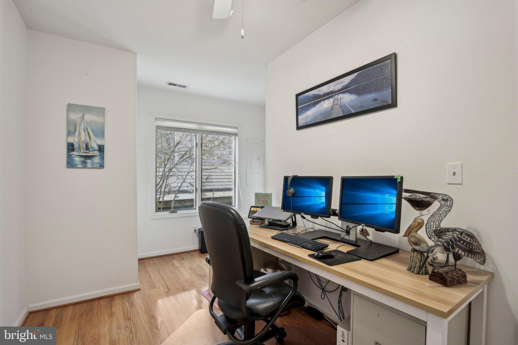 AVALON SHORES - Residential