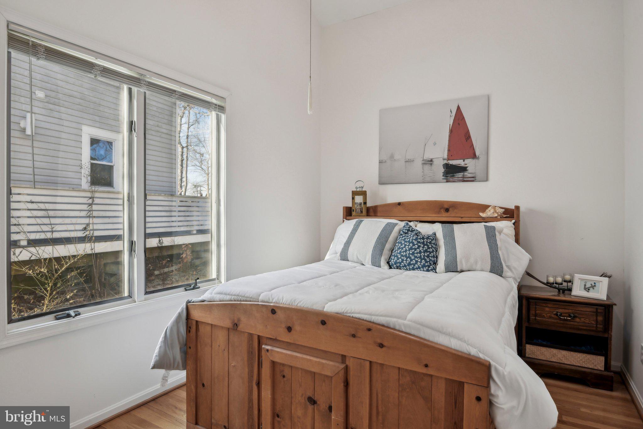 AVALON SHORES - Residential