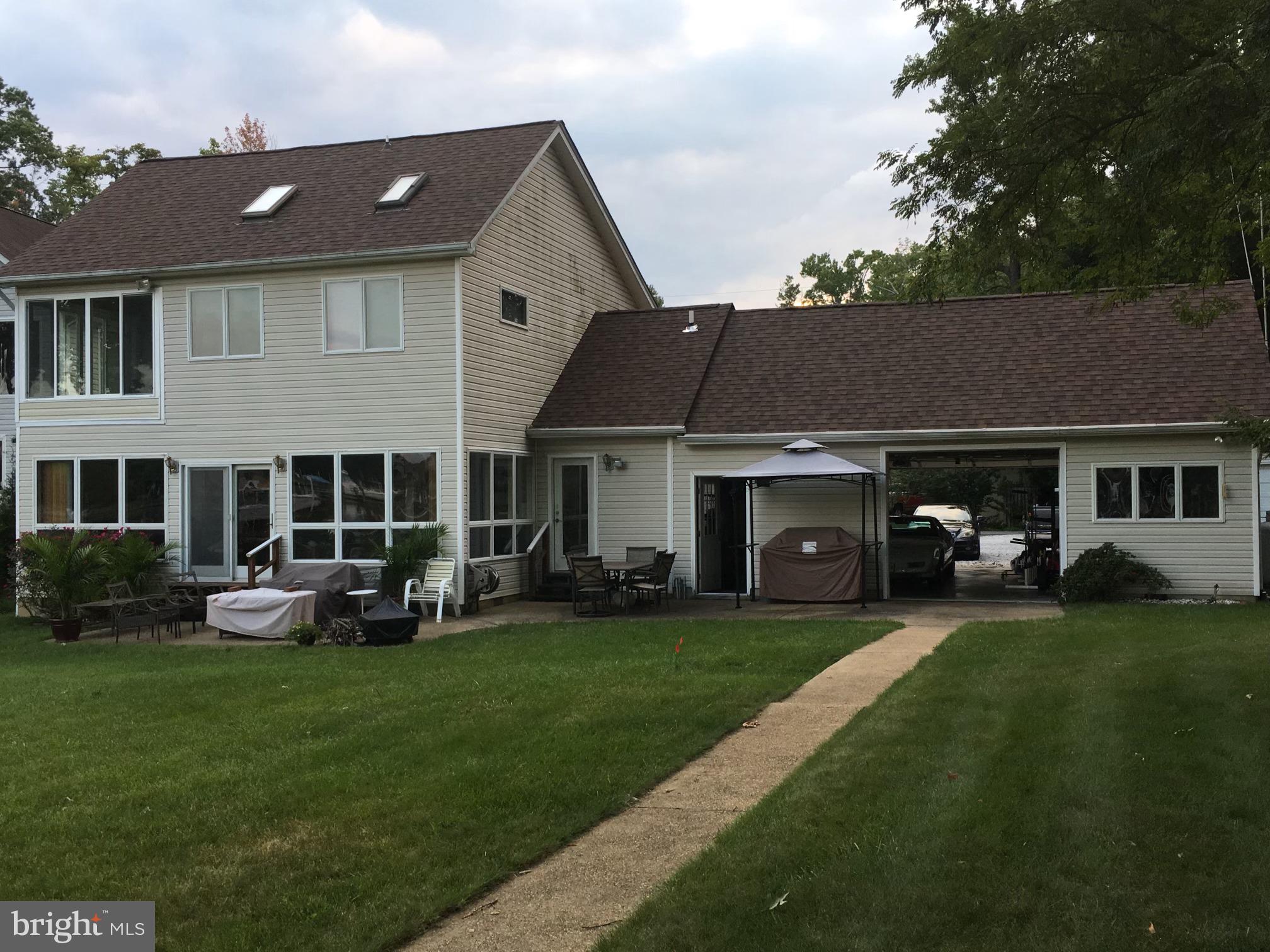 AVALON SHORES - Residential