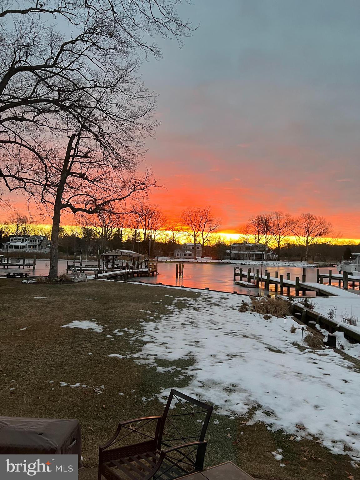 AVALON SHORES - Residential