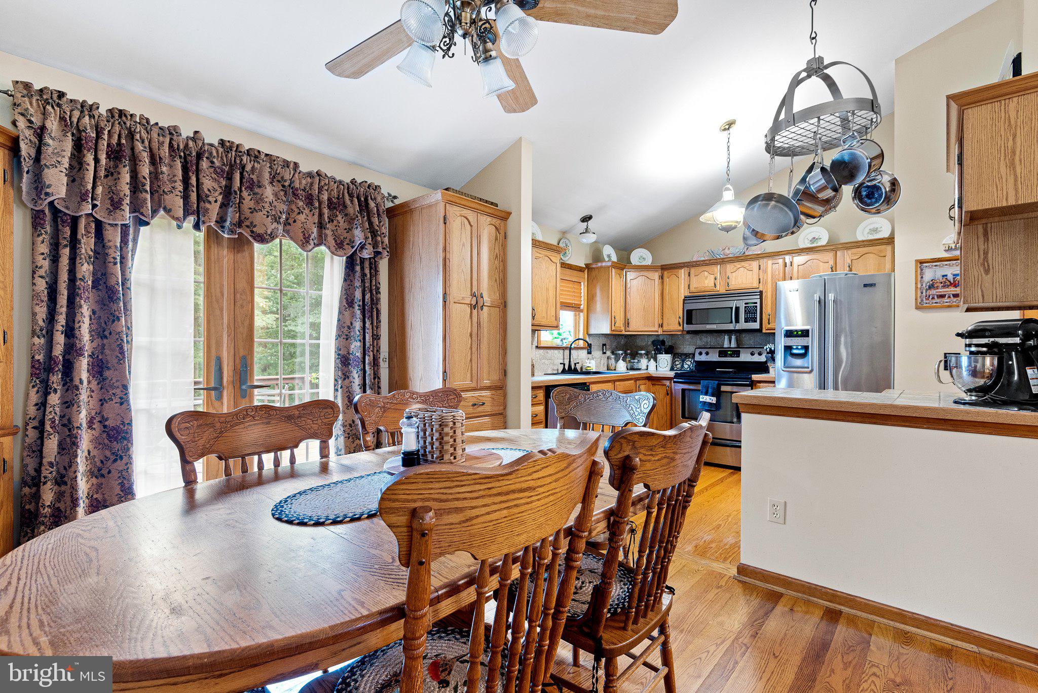 CHARLESTOWN KNOLL - Residential