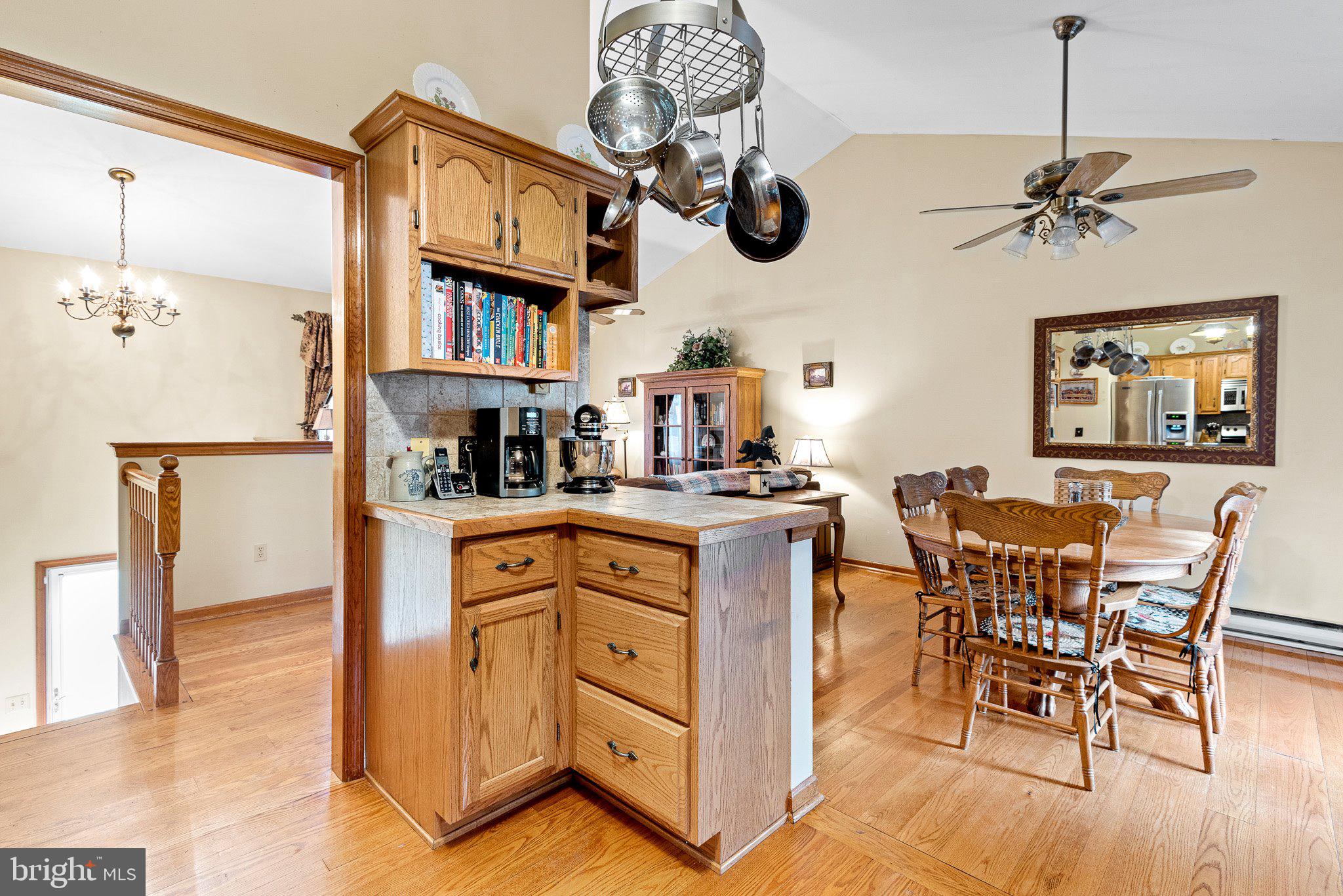 CHARLESTOWN KNOLL - Residential