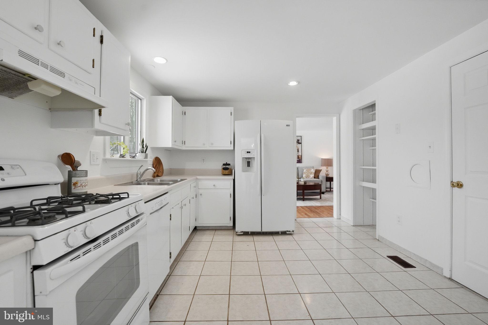 STERLING  PARK - Residential