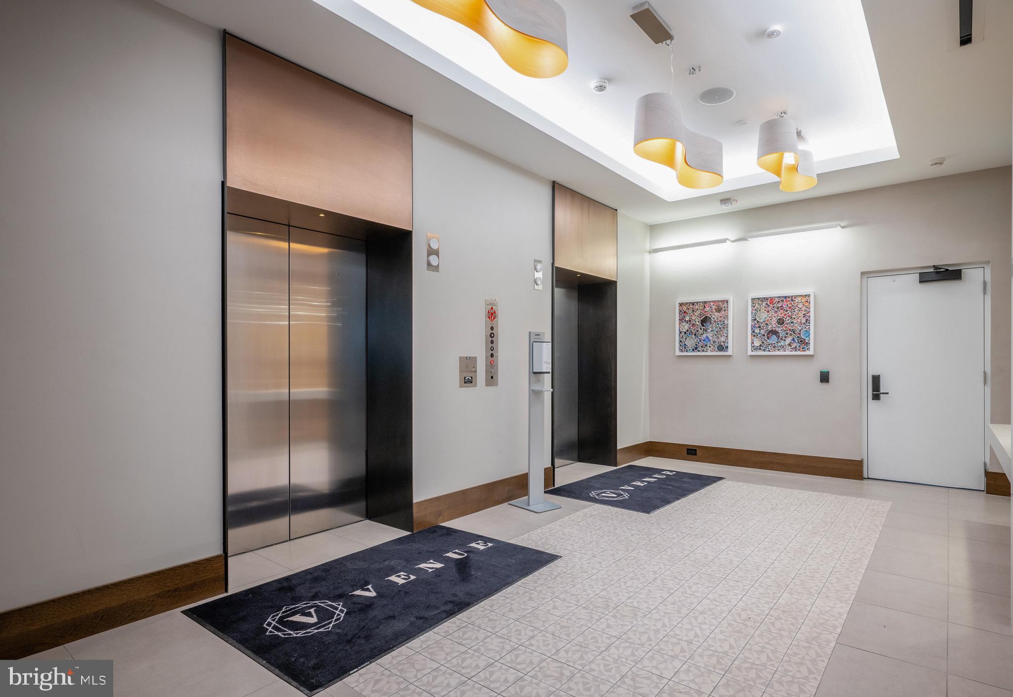 OLD TOWN NORTH - Residential