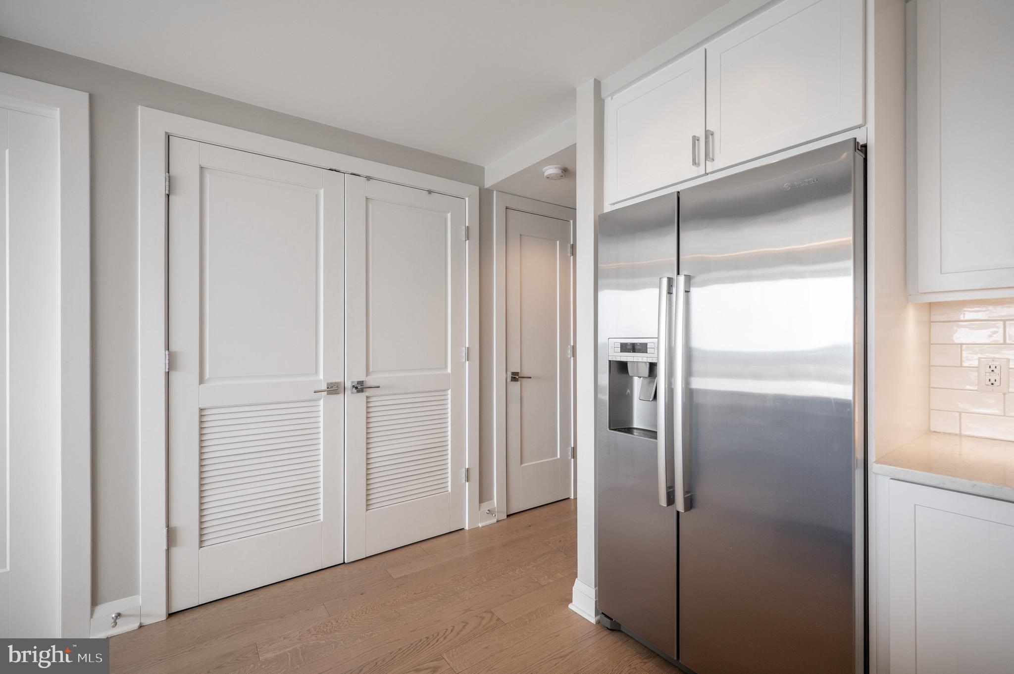 OLD TOWN NORTH - Residential