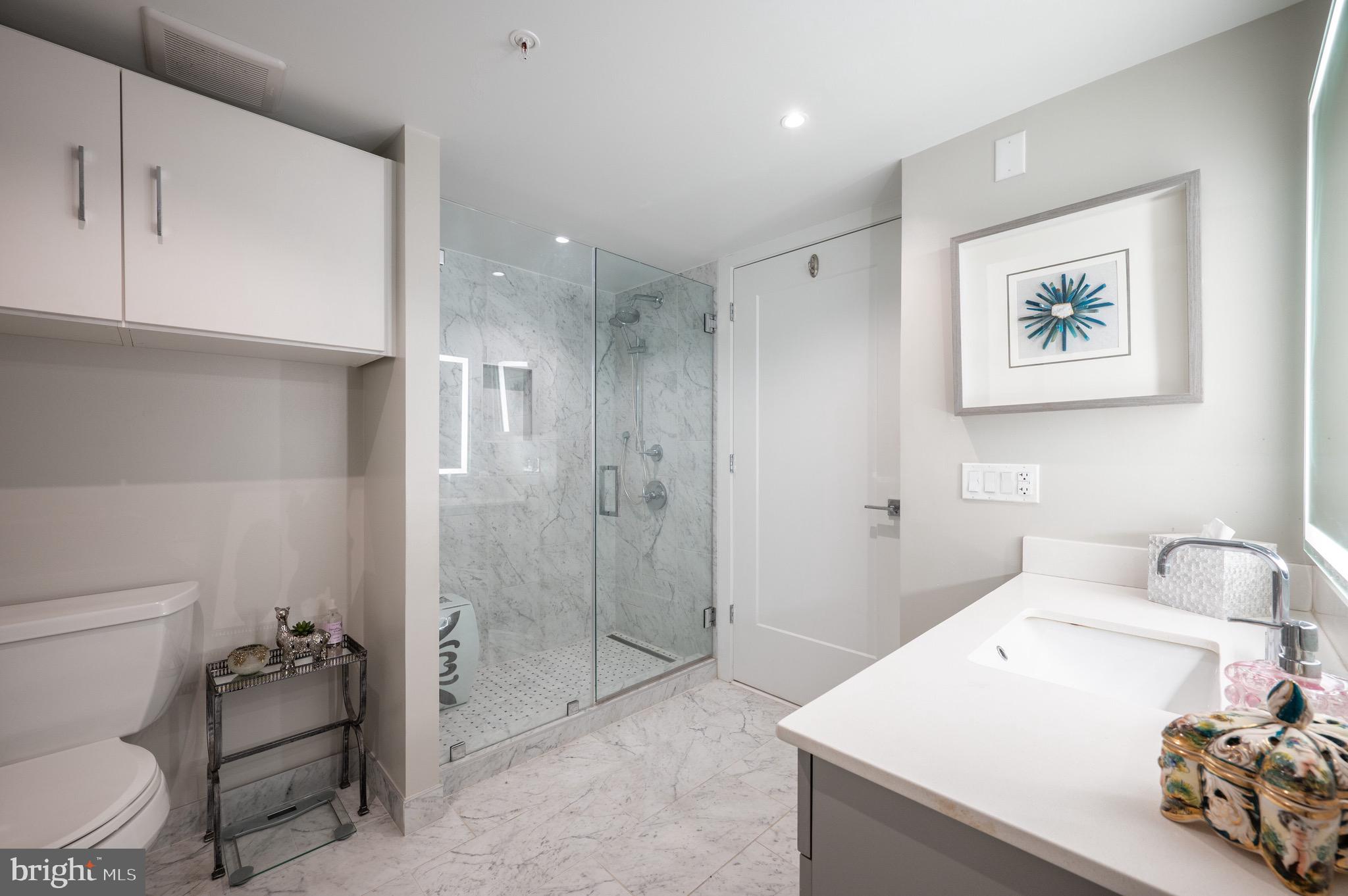 OLD TOWN NORTH - Residential