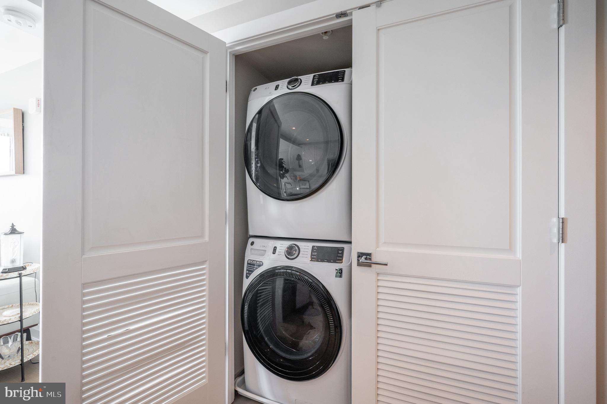 OLD TOWN NORTH - Residential