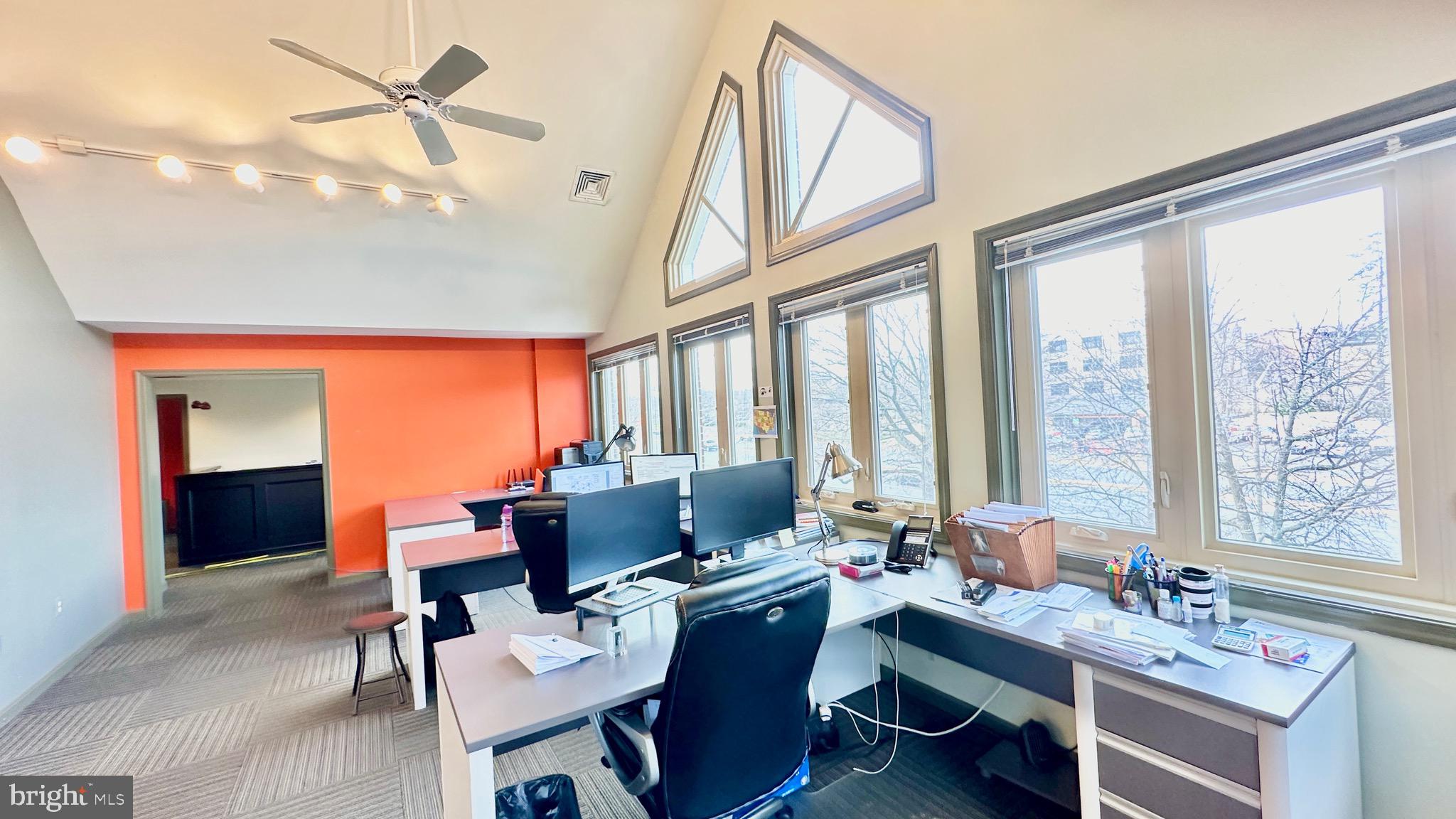 ROCK SPRING PROFESSIONAL CENTER - Commercial Lease