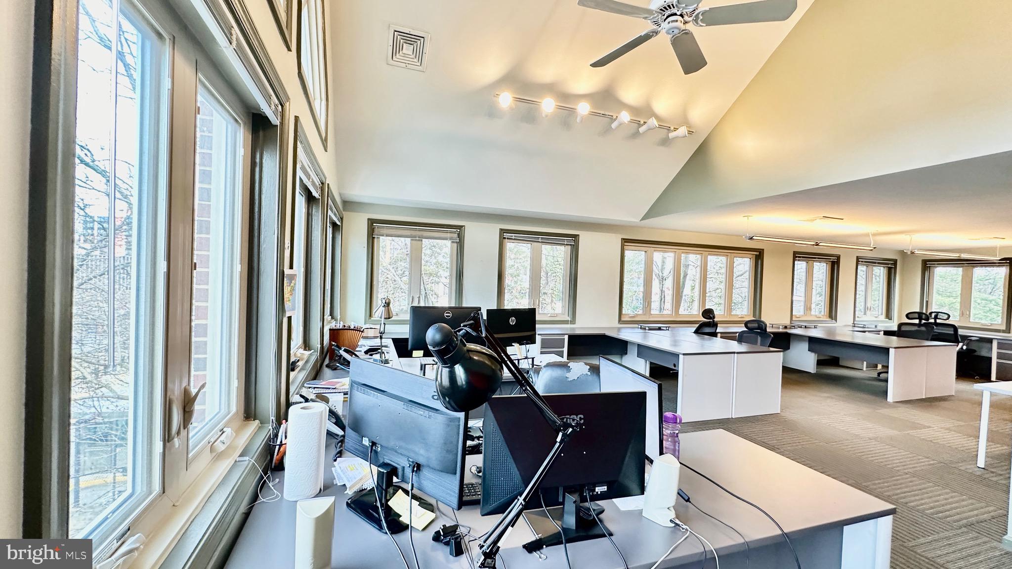 ROCK SPRING PROFESSIONAL CENTER - Commercial Lease