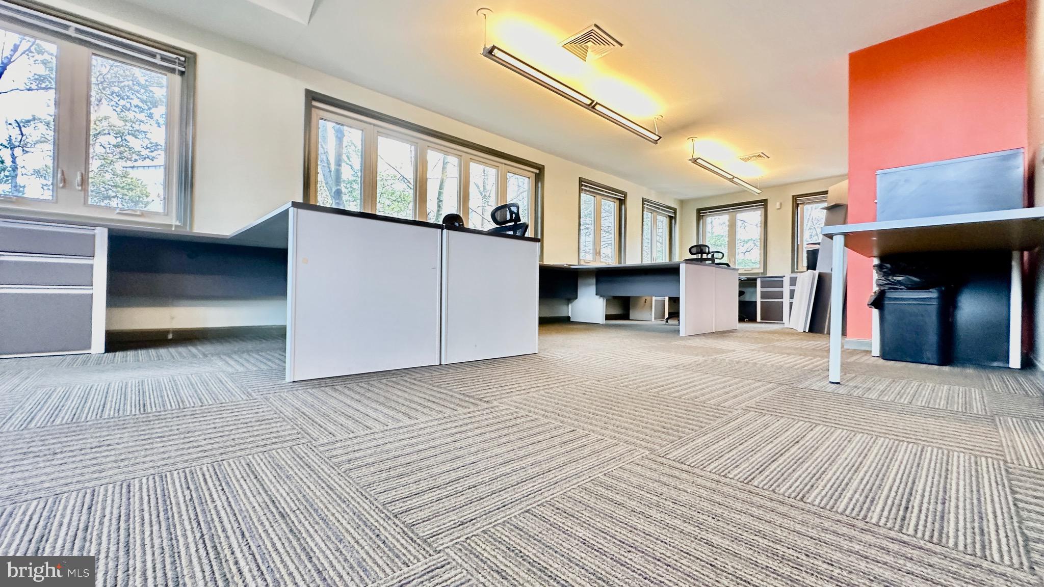 ROCK SPRING PROFESSIONAL CENTER - Commercial Lease