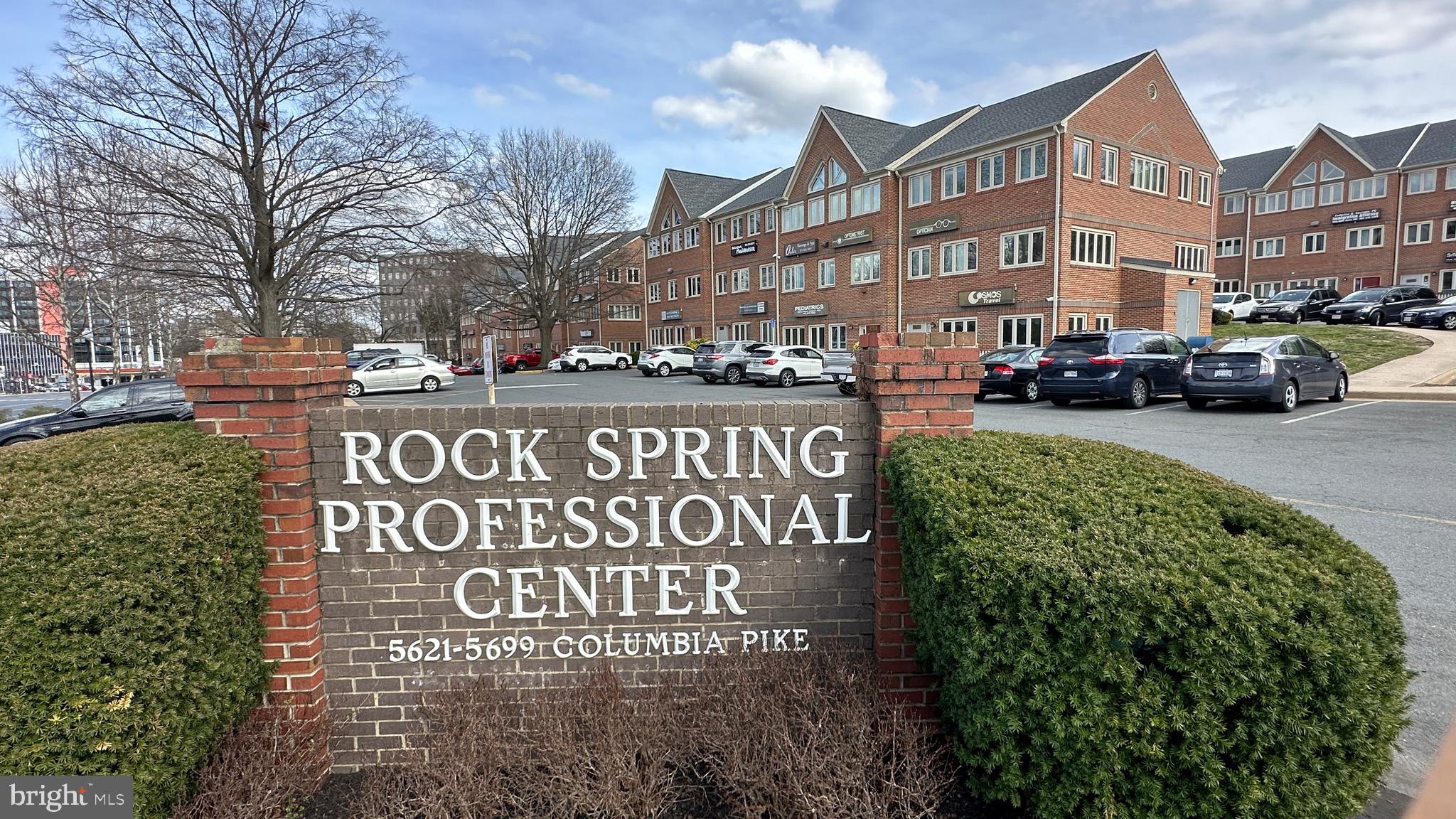 ROCK SPRING PROFESSIONAL CENTER - Commercial Lease