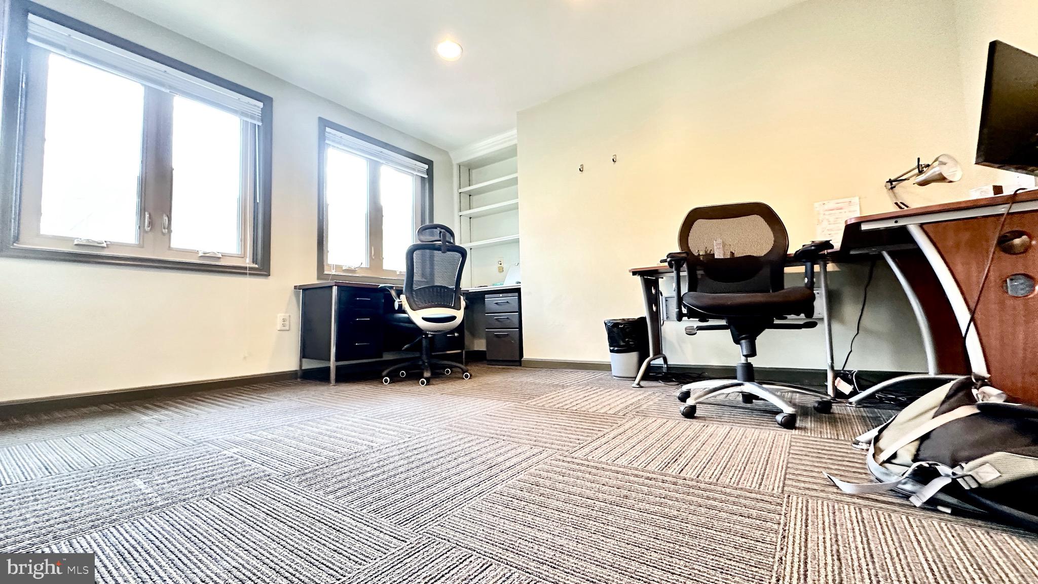 ROCK SPRING PROFESSIONAL CENTER - Commercial Lease