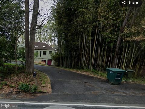 7816 GEORGETOWN PIKE MCLEAN VA 22102