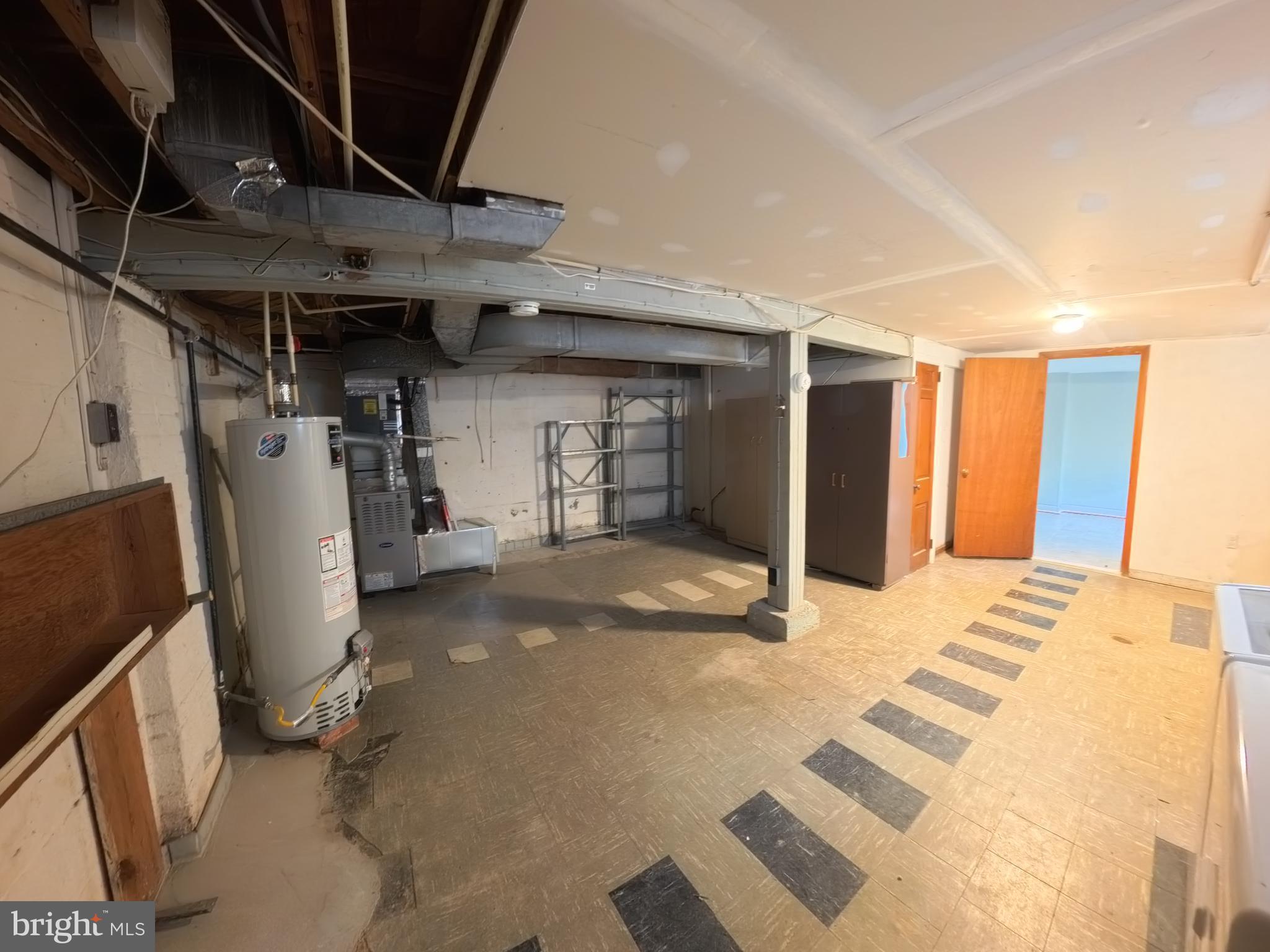 HALLIEWOOD - Residential