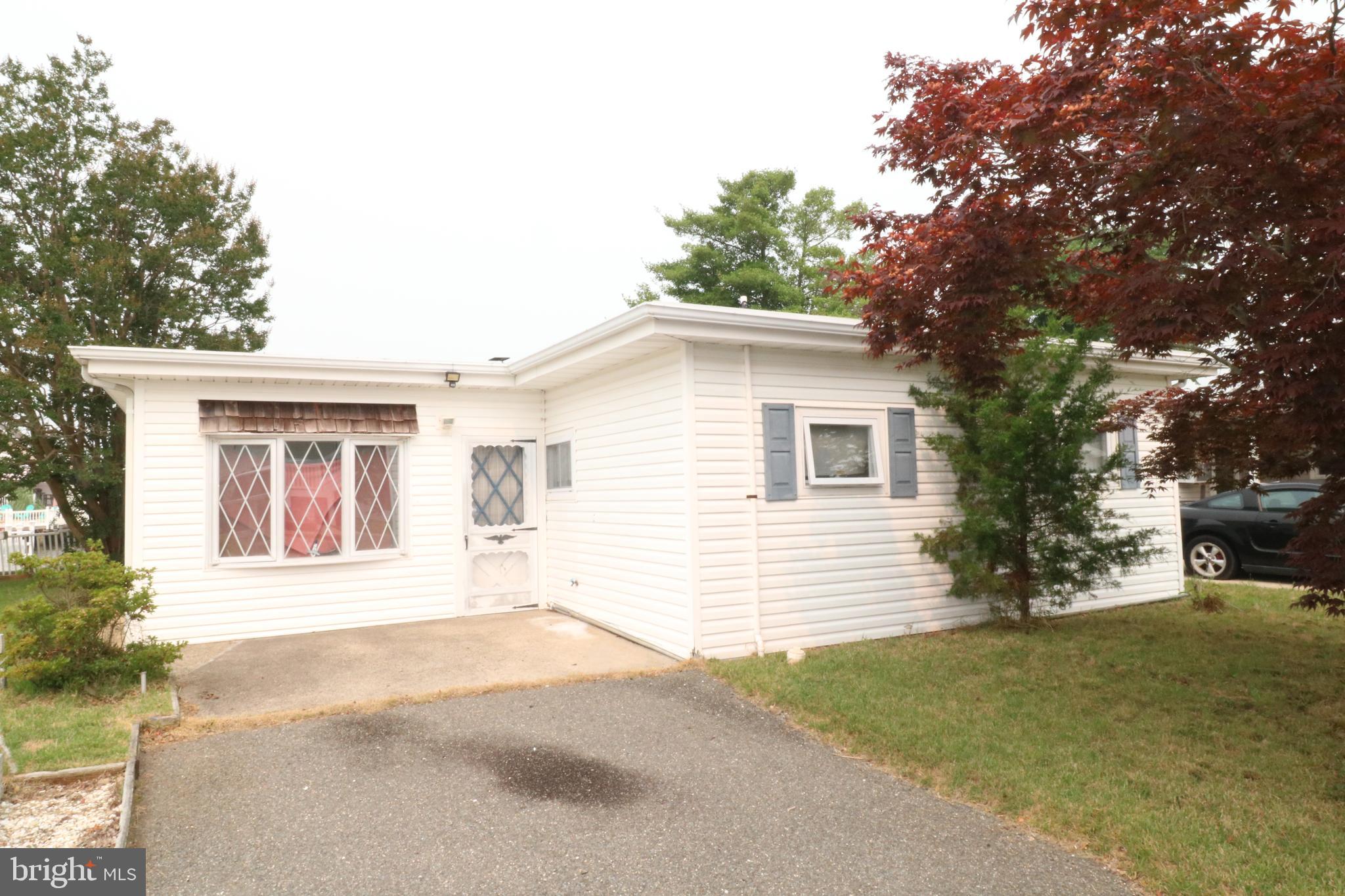 Photo 1 of 3 — 40 W ANCHOR DRIVE, TUCKERTON, NJ 08087