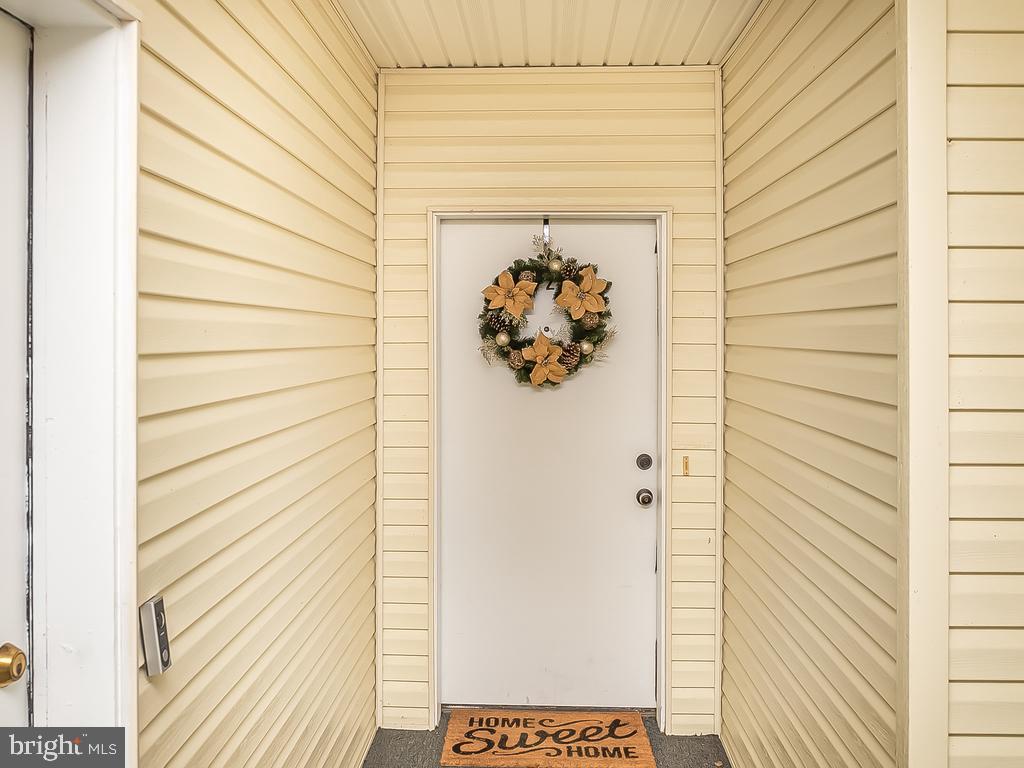 SUNNINGDALE MEADOWS - Residential