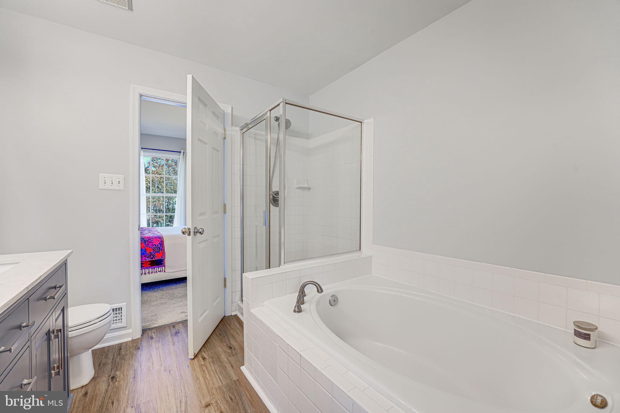 SOUTH RIDING - Residential