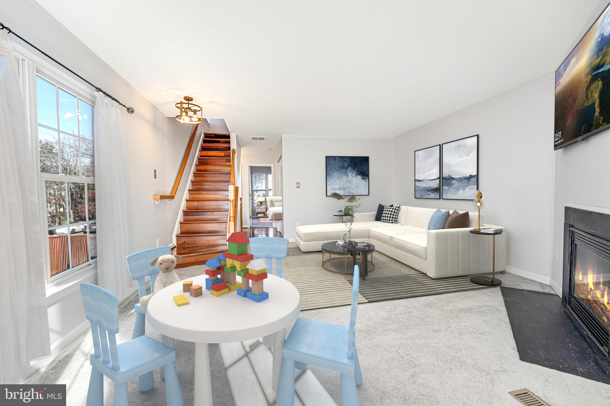 SOUTH RIDING - Residential