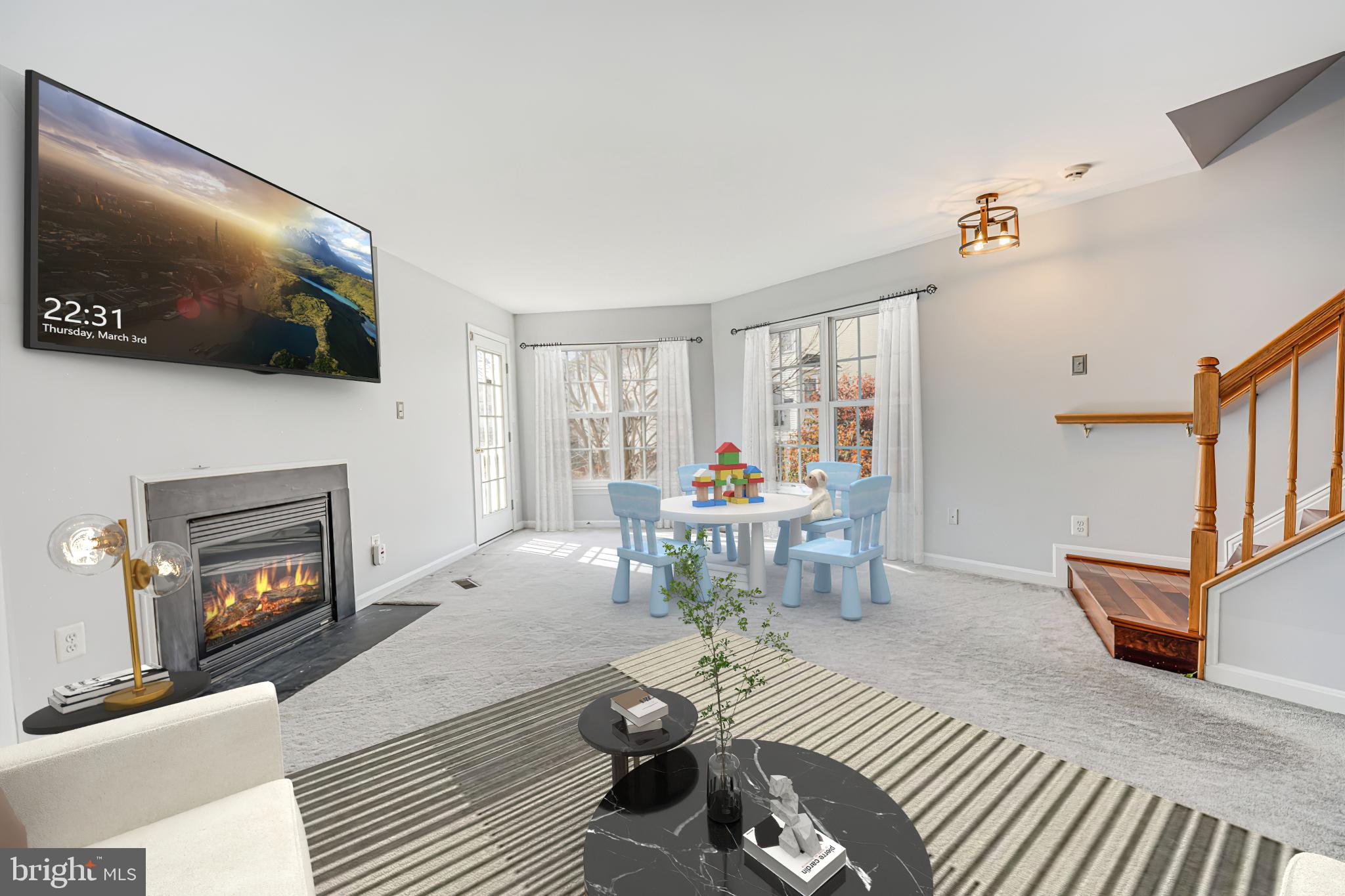 SOUTH RIDING - Residential