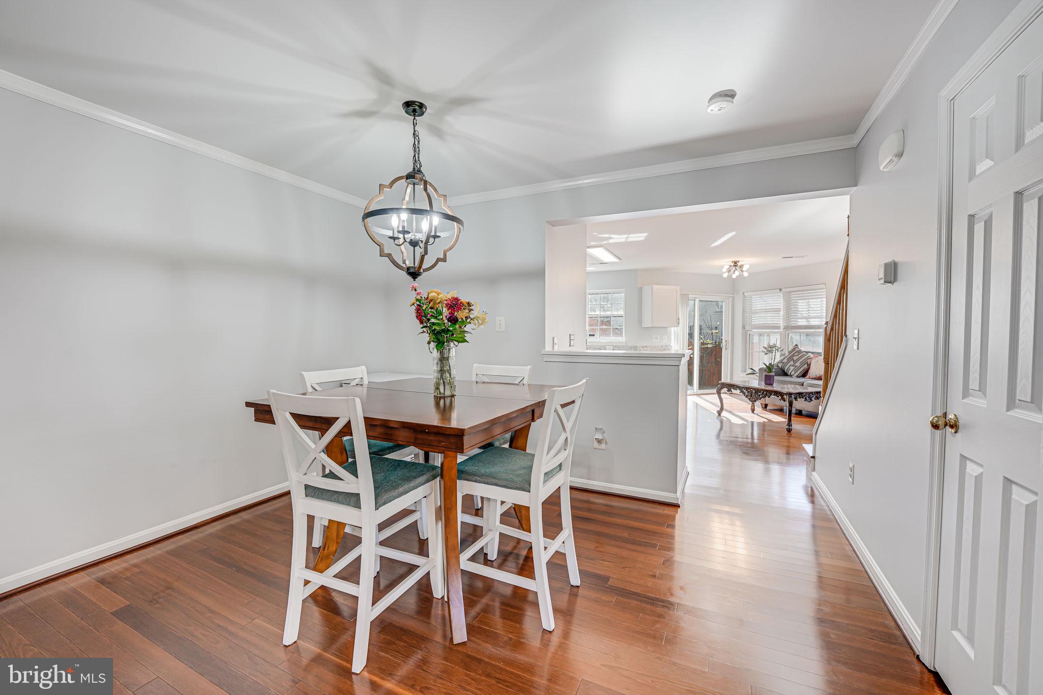 SOUTH RIDING - Residential