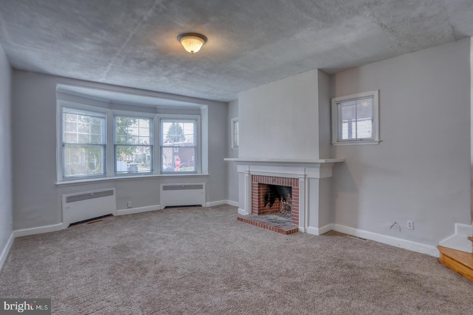 3101 N VAN BUREN STREET