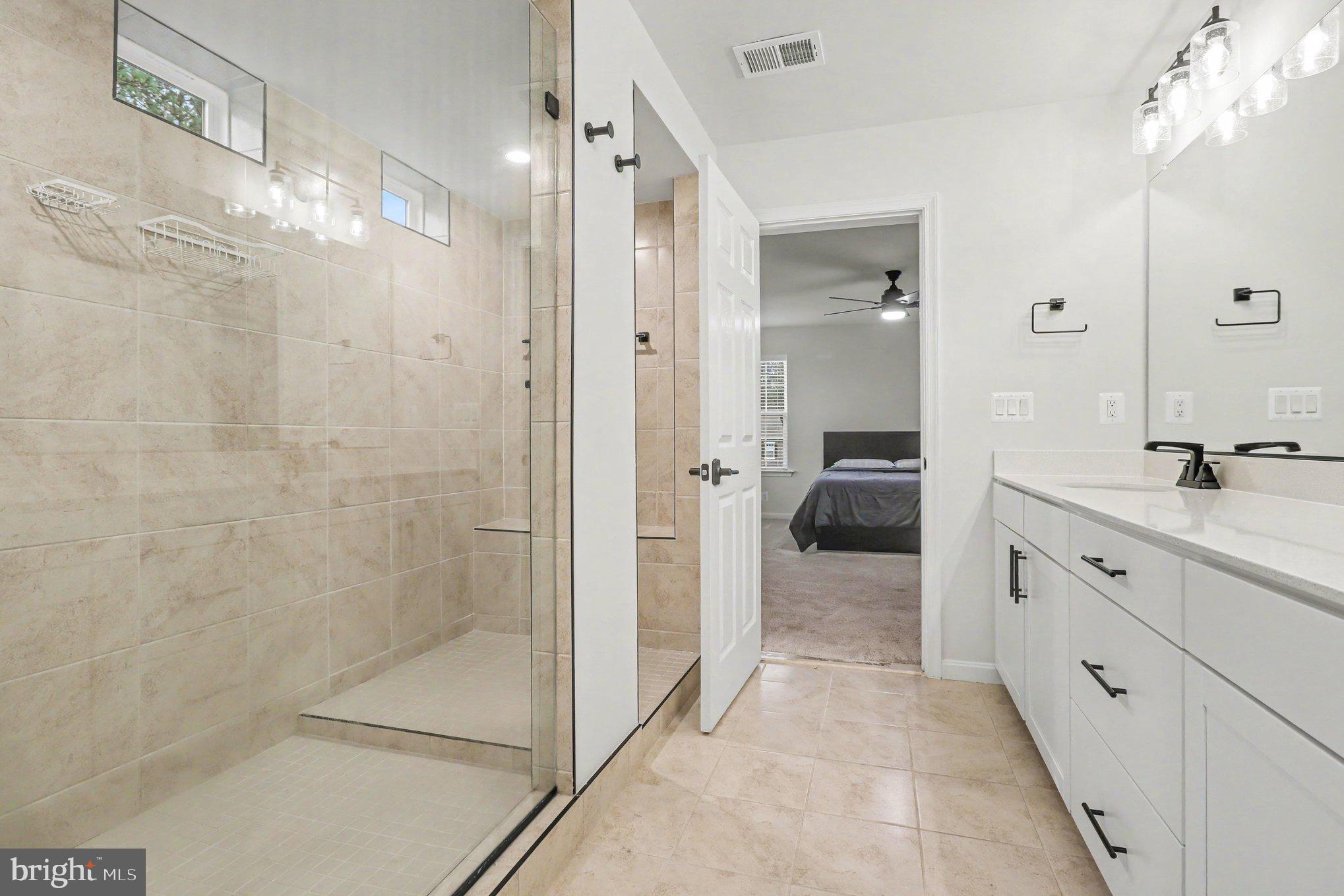 7092 IRON GALL LANE