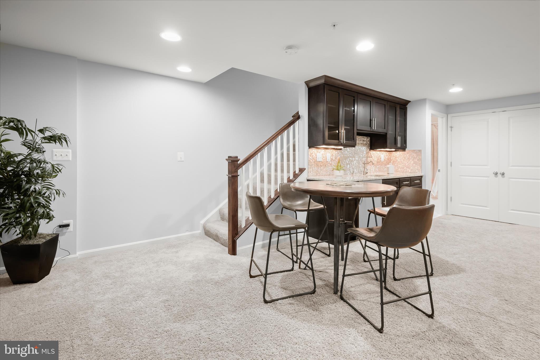 MAPLE LAWN - Residential