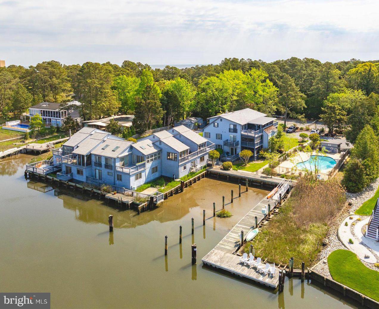 2 SNUG HARBOR COURT 5