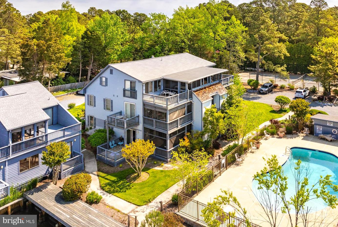 2 SNUG HARBOR COURT 5