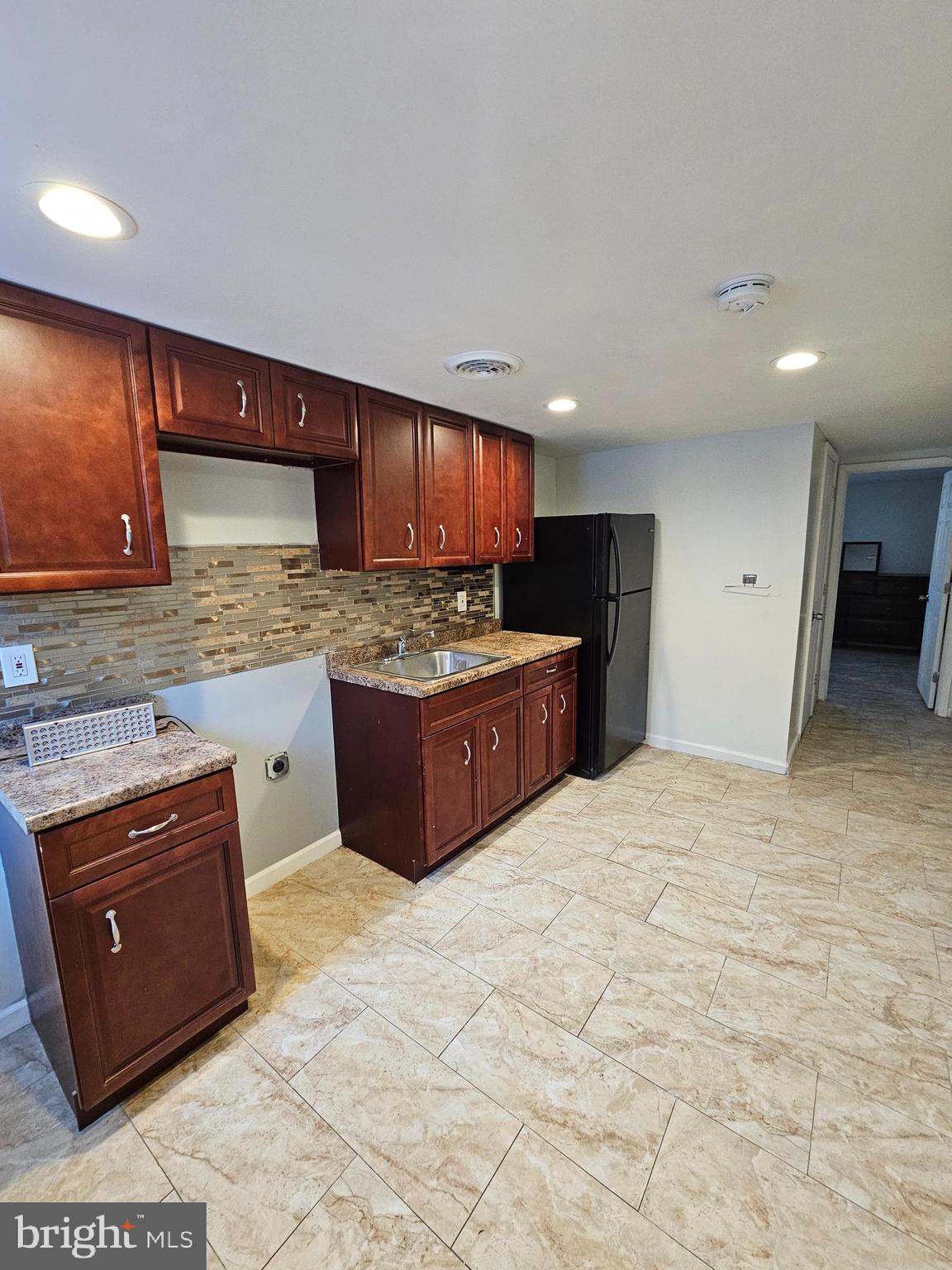 MAYFAIR - Residential