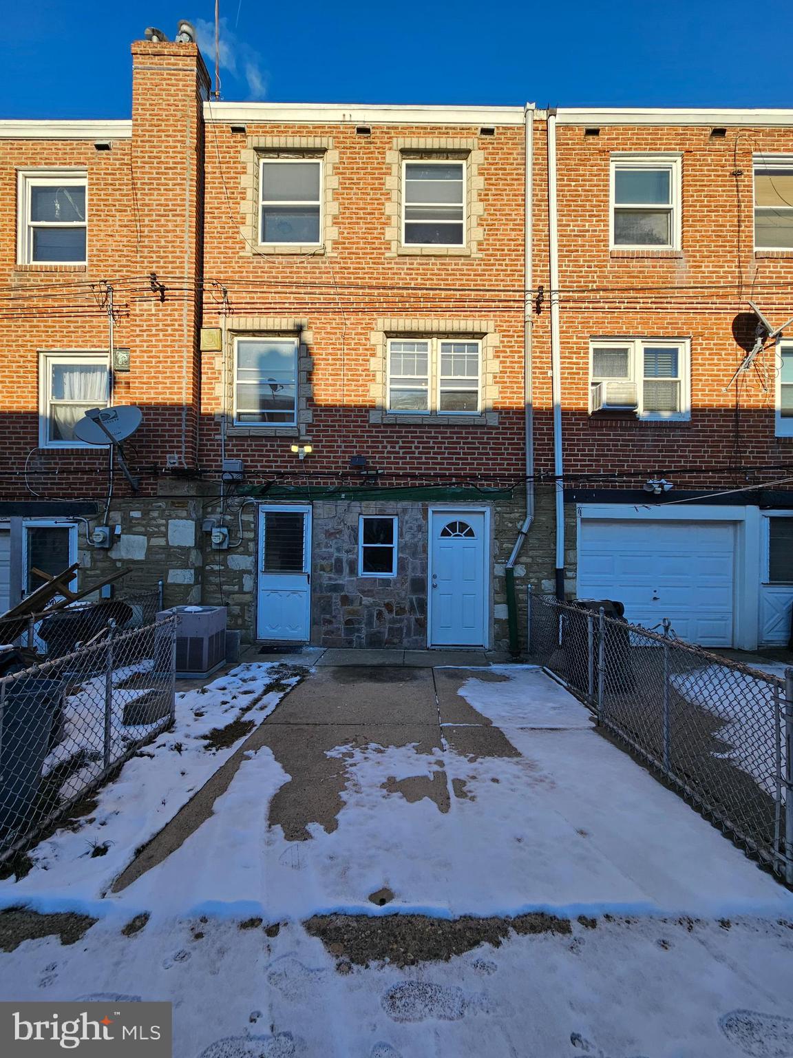 MAYFAIR - Residential