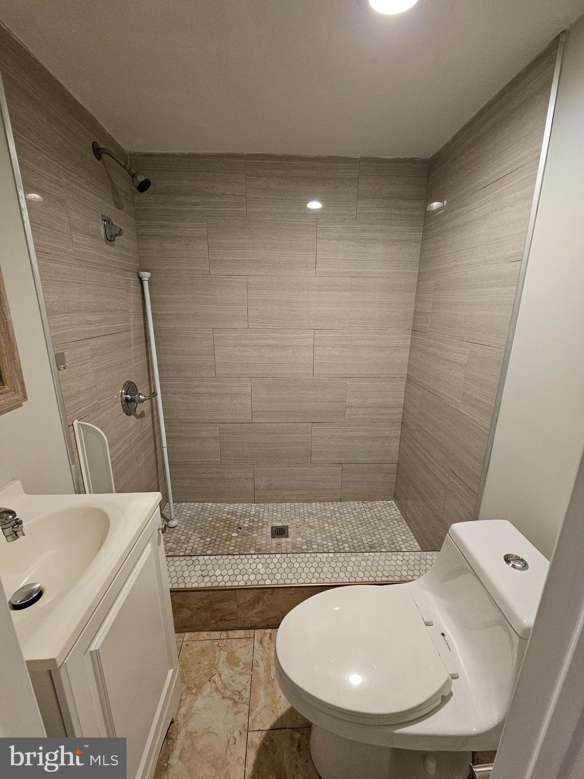 MAYFAIR - Residential