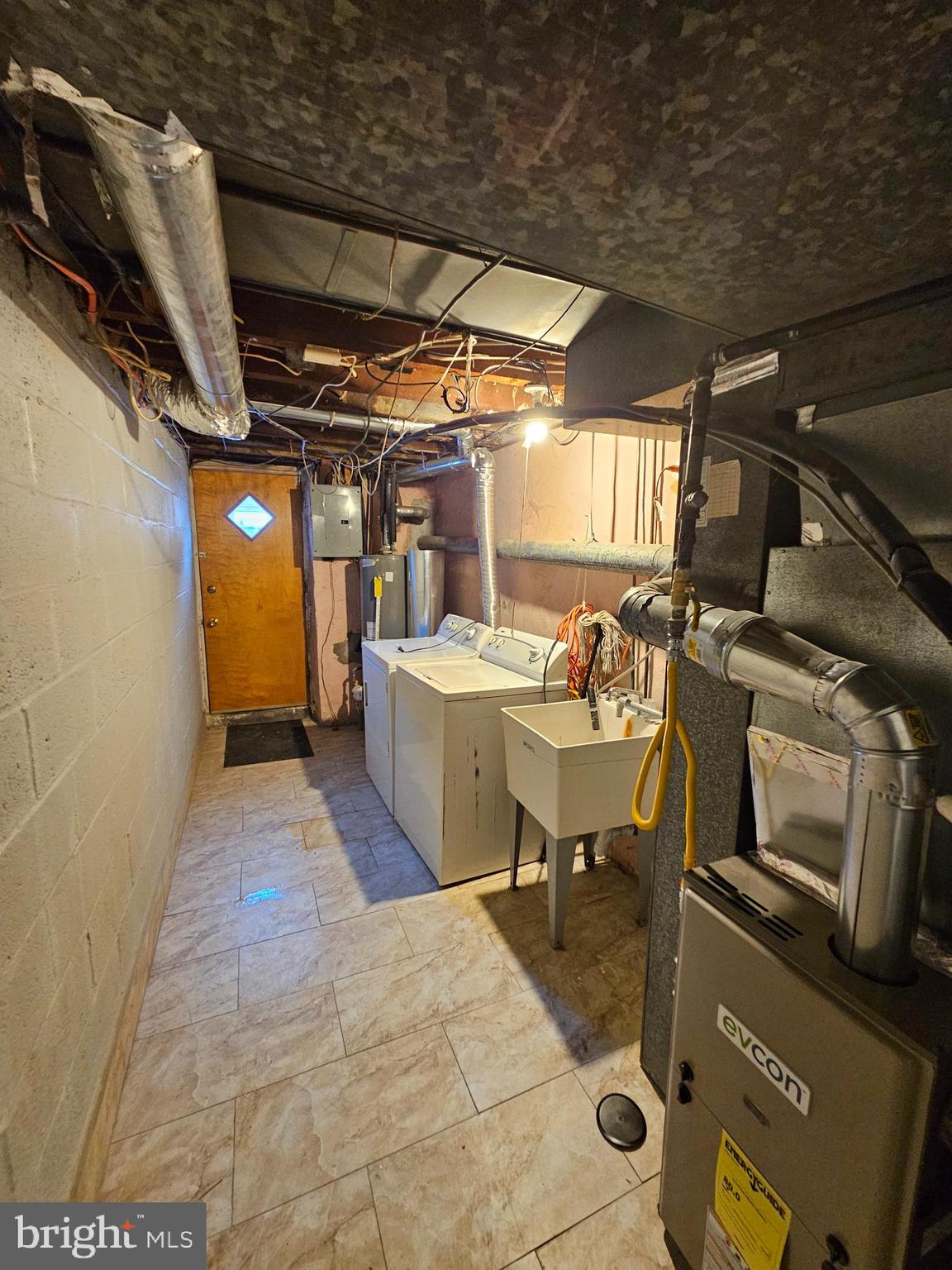 MAYFAIR - Residential