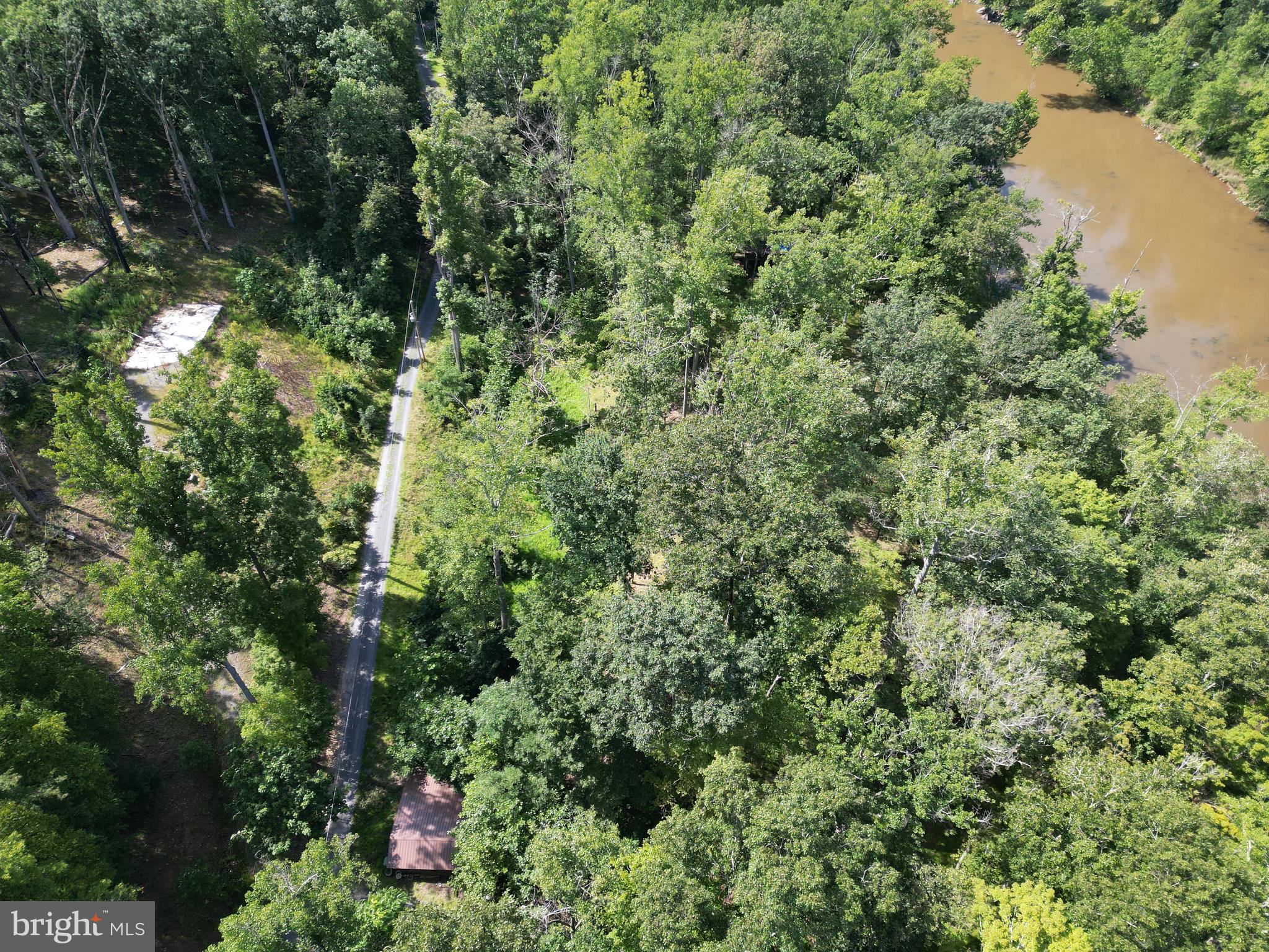 121 LIMESTONE POND LANE