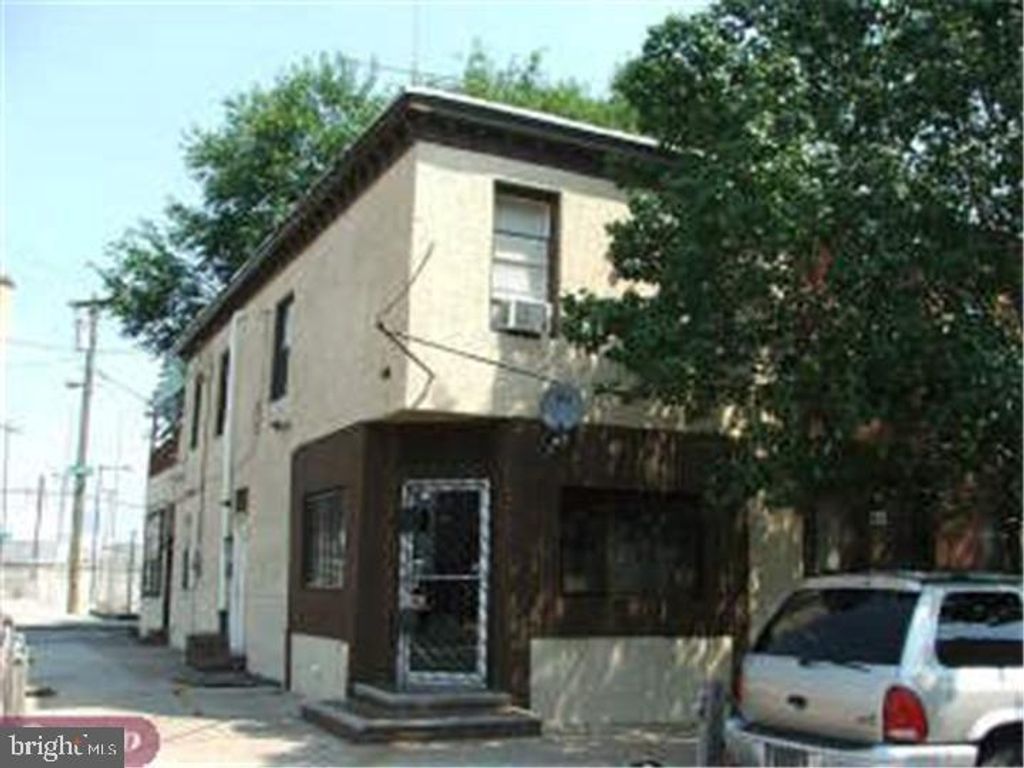 Photo of 2647 Ellsworth Street, PHILADELPHIA, PA 19146 (MLS # PAPH2551634)